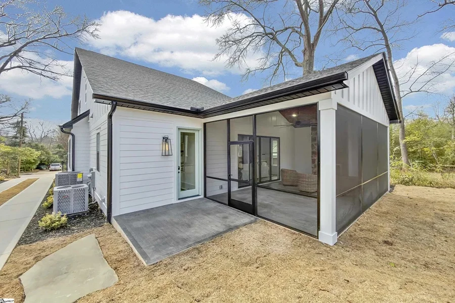 exterior 5